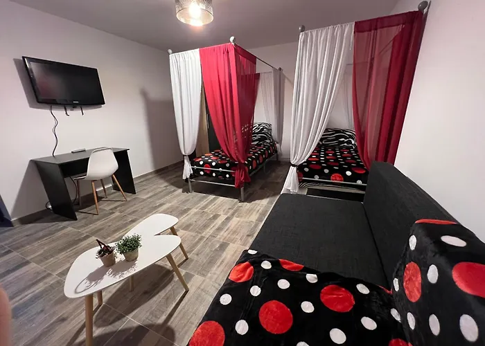 アパート Casa Meli Si Milan クラヨーヴァ